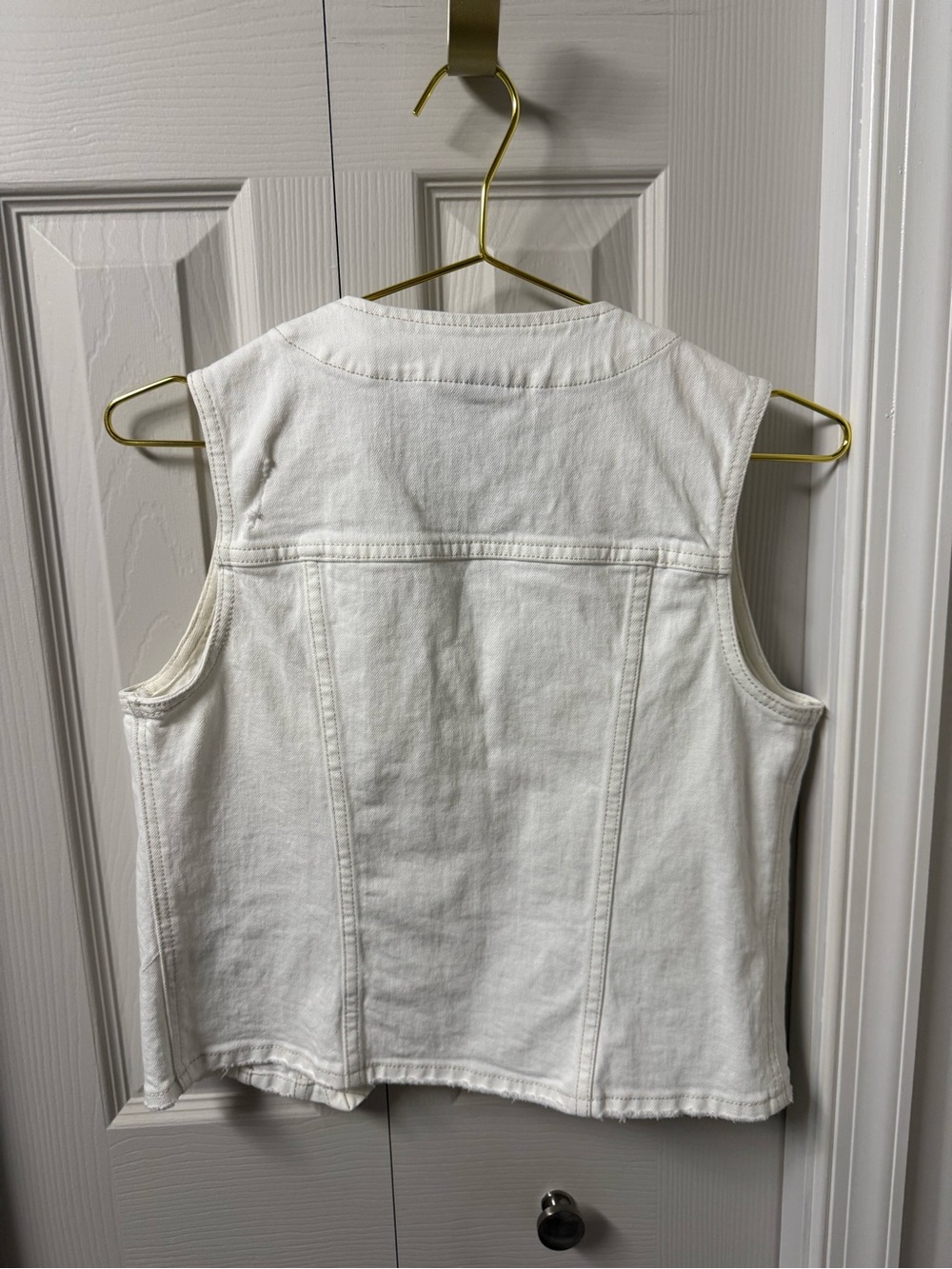Universal Thread  White Denim Vest - Picture 4 of 6